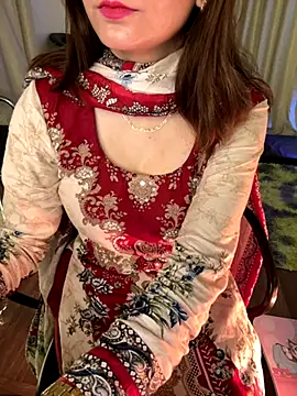 Jen jennyy1 online show from November 22, 2025, 9:47 pm