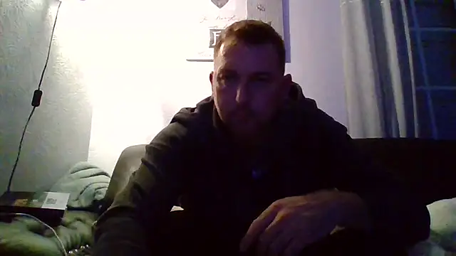 Snapshot of Au_plaisir_des_femmes chatting on September 30, 2025, 10:59 pm Au plaisir des femmes online show from September 30, 2025, 10:59 pm