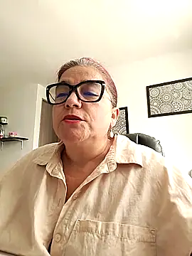 Snapshot of MARIANMILLS__ chatting on March 22, 2025, 4:26 pm MARIANMILLS   online show from March 22, 2025, 4:26 pm