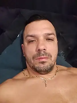 Snapshot of Mitzatb4u chatting on November 8, 2025, 2:17 pm Mitzatb4u online show from November 8, 2025, 2:17 pm