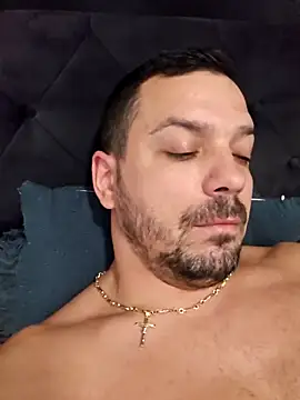 Snapshot of Mitzatb4u chatting on November 14, 2025, 3:00 pm Mitzatb4u online show from November 14, 2025, 3:00 pm