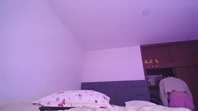 Yinn Silver online show from January 24, 2025, 1:14 pm