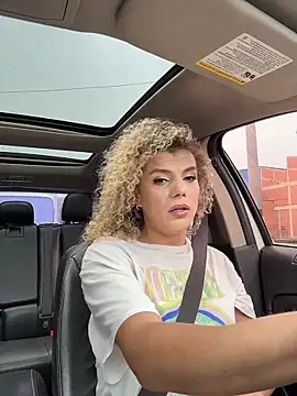 Georgiafox online show from October 10, 2025, 6:07 pm