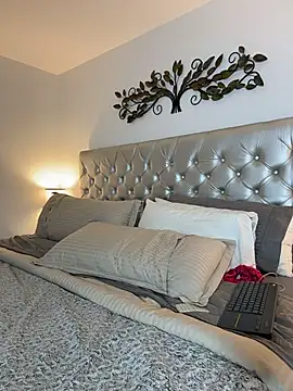 Georgiafox online show from October 28, 2025, 4:16 am