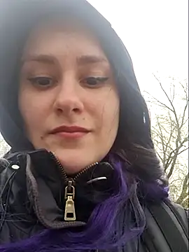 Erotic Synth Goddess online show from April 8, 2026, 9:31 am