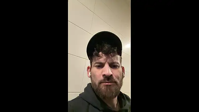 BABY-COME online show from December 1, 2025, 9:20 pm