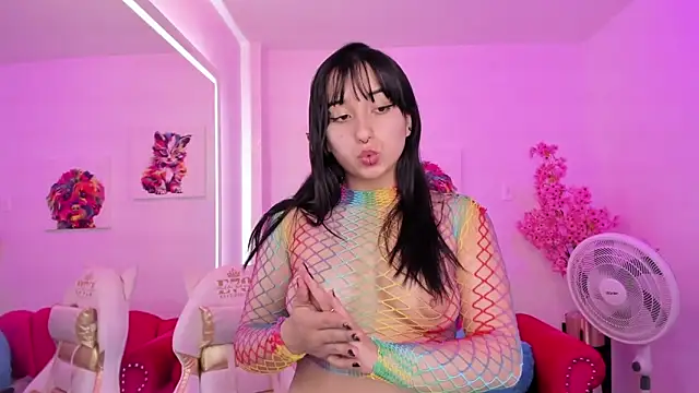 Miss dolly  online show from December 13, 2024, 1:01 pm