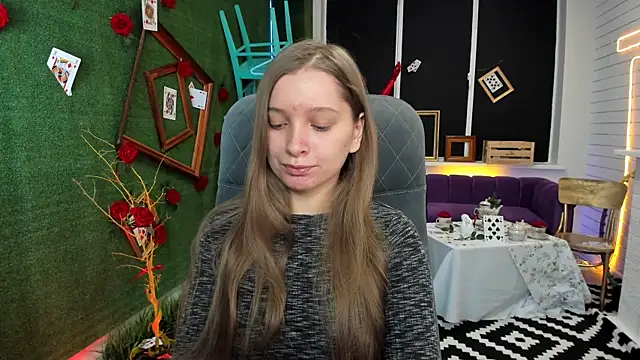 Snapshot of MayaSinabon chatting on December 10, 2024, 7:16 am MayaSinabon online show from December 10, 2024, 7:16 am