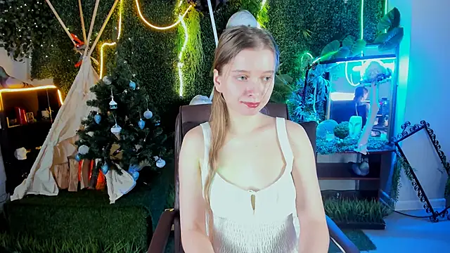 Snapshot of MayaSinabon chatting on December 21, 2024, 12:27 pm MayaSinabon online show from December 21, 2024, 12:27 pm