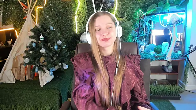 Snapshot of MayaSinabon chatting on December 22, 2024, 3:22 pm MayaSinabon online show from December 22, 2024, 3:22 pm