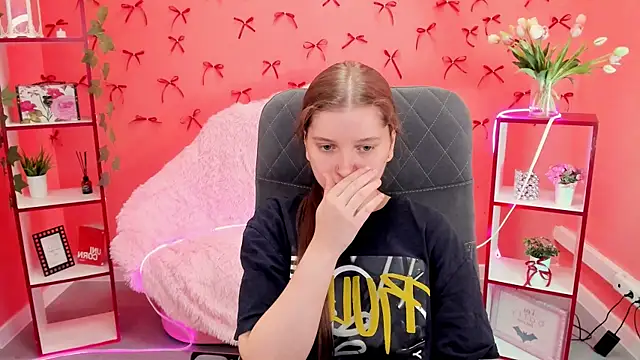 Snapshot of MayaSinabon chatting on September 23, 2025, 9:12 am MayaSinabon online show from September 23, 2025, 9:12 am