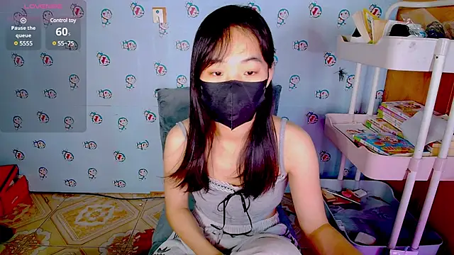   Saphia   online show from March 20, 2025, 12:40 am