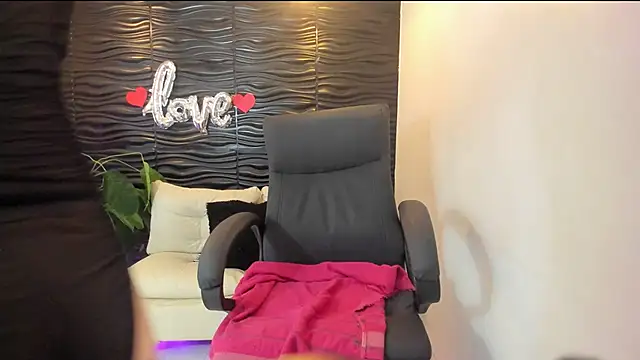 sofia 44 online show from January 31, 2026, 7:11 pm