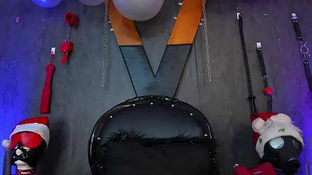 CharlotteScotte online show from December 27, 2024, 12:34 pm