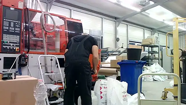 Boomerhun online show from December 5, 2025, 6:00 am