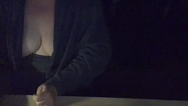 Snapshot of Silvia2277 chatting on November 1, 2025, 9:50 pm Silvia2277 online show from November 1, 2025, 9:50 pm