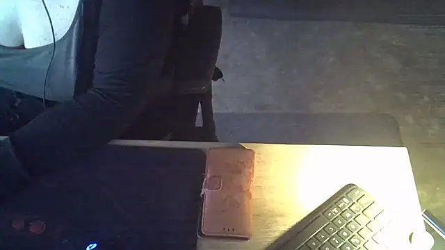 Silvia2277 online show from January 16, 2026, 7:01 am