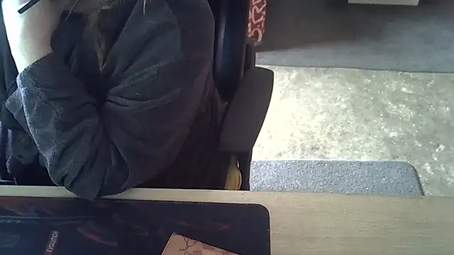 Silvia2277 online show from February 2, 2026, 7:18 am