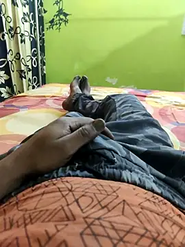 Snapshot of Graj648@xh chatting on November 20, 2025, 6:40 pm Graj648xh online show from November 20, 2025, 6:40 pm