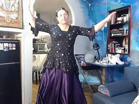 Helen1974 online show from December 17, 2024, 8:21 pm