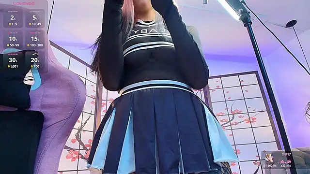 bellablack27 online show from December 4, 2025, 7:11 pm