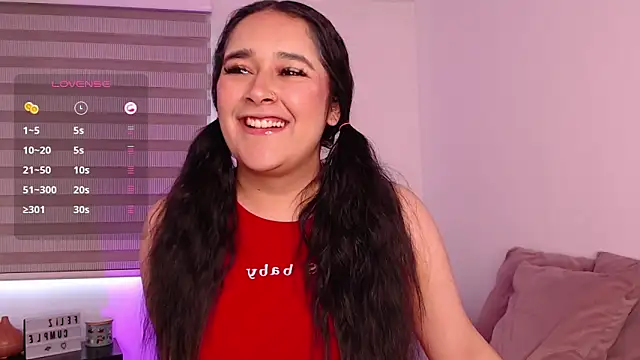 Megan FE online show from October 10, 2025, 1:54 pm