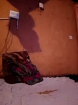 cute naimah online show from October 21, 2025, 11:33 am