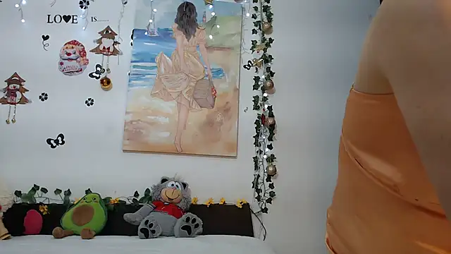 malusexy33 online show from December 16, 2024, 5:06 am