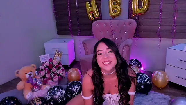 Sussy Bell01 online show from December 19, 2024, 9:06 pm