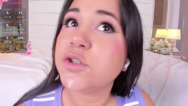 Lilly 2809  online show from March 21, 2025, 7:22 am