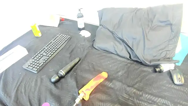 bonieklent online show from January 14, 2025, 7:06 am