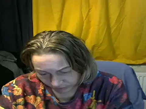 wLESLYMOSw online show from December 9, 2024, 6:46 pm