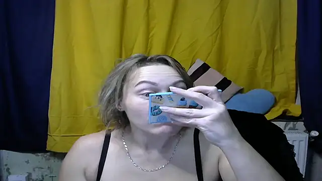 wLESLYMOSw online show from January 10, 2025, 10:17 am