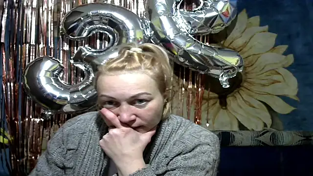 wLESLYMOSw online show from March 15, 2026, 7:20 pm