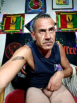 Snapshot of Bbboy42 chatting on February 19, 2025, 9:25 pm Bbboy42 online show from February 19, 2025, 9:25 pm