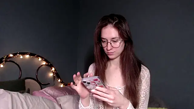 wow  kelly online show from November 6, 2025, 12:39 pm