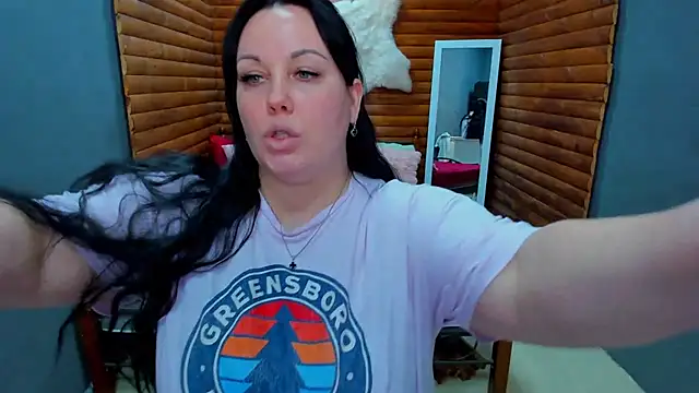 BubbleEmma online show from January 23, 2025, 12:41 pm