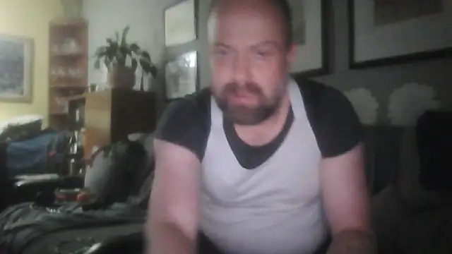 Snapshot of Prehistorixxx2686 chatting on May 18, 2026, 11:32 pm Prehistorixxx2686 online show from May 18, 2026, 11:32 pm