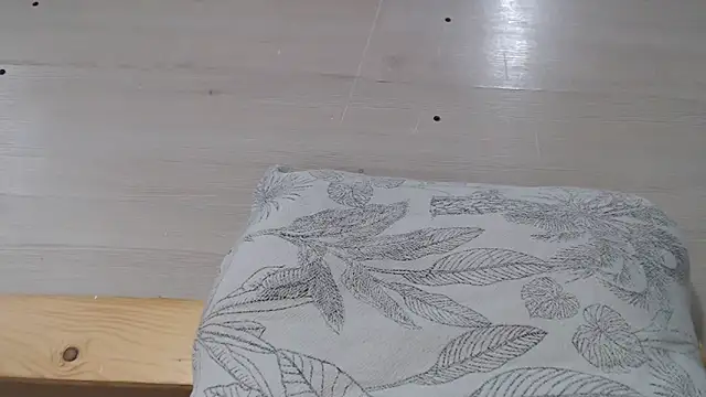 CRISTIINA37 online show from October 4, 2025, 12:36 pm