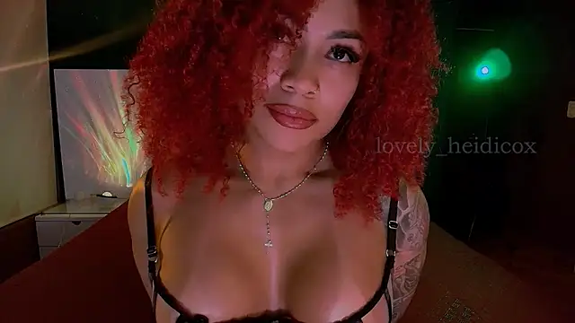 HeidiCox online show from December 21, 2025, 1:24 am