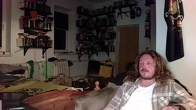 sunr1sa online show from November 5, 2025, 4:51 pm