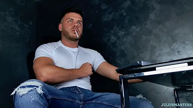 juliusmasters online show from February 7, 2026, 11:08 pm