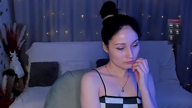 Snapshot of LisaMooore chatting on January 29, 2025, 2:40 am LisaMooore online show from January 29, 2025, 2:40 am