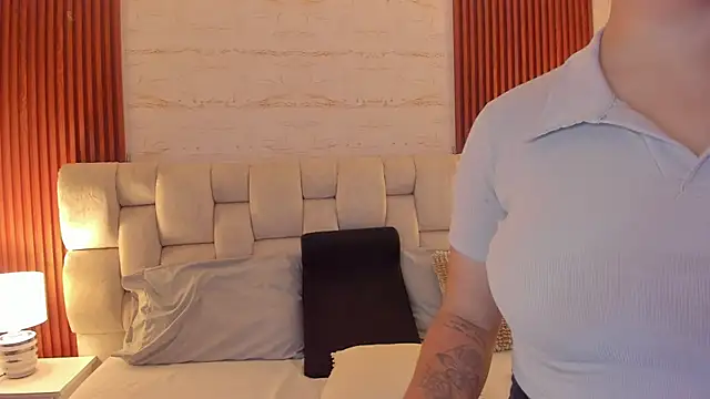 SophiaWylde online show from February 21, 2025, 4:51 am