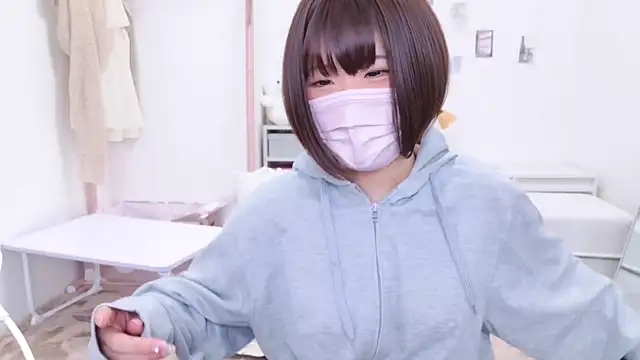 Snapshot of 841_yayoi chatting on February 23, 2025, 12:37 pm 841 yayoi online show from February 23, 2025, 12:37 pm