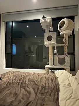 Rae Lil White online show from November 6, 2025, 12:33 am