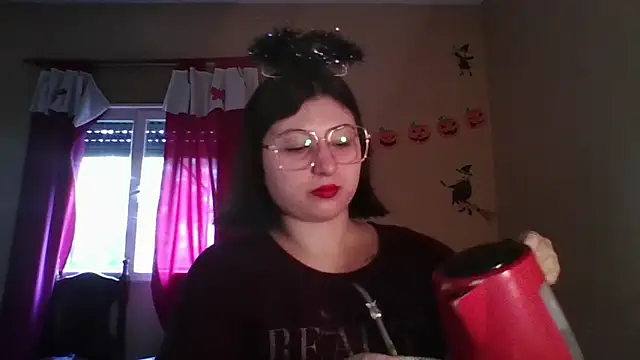 imsohornydacom online show from October 25, 2025, 4:24 pm