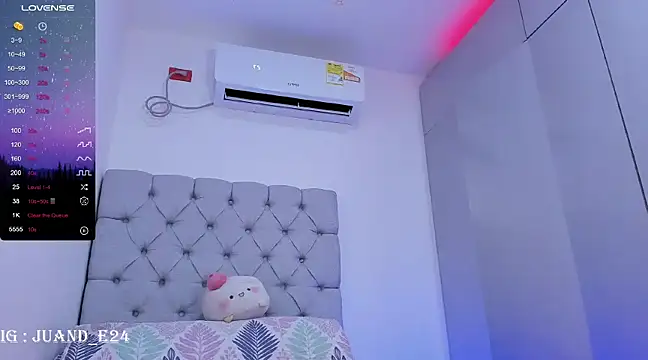 Snapshot of juande_24 chatting on January 25, 2025, 4:34 am juande 24 online show from January 25, 2025, 4:34 am