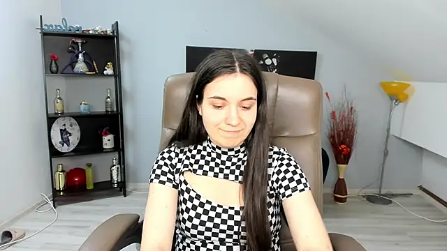 Snapshot of MelissaWiliam chatting on February 18, 2025, 6:15 pm MelissaWiliam online show from February 18, 2025, 6:15 pm