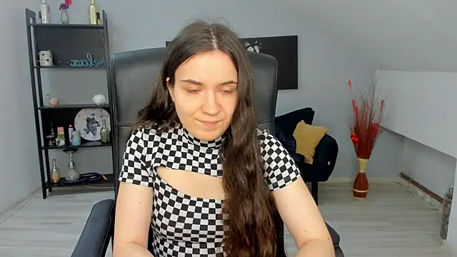 MelissaWiliam online show from April 7, 2026, 11:10 am